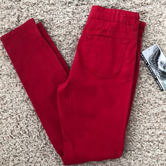 Be-Girl Denim - Women’s Red Jeans Be-Girl Denim - Women’s Red Jeans